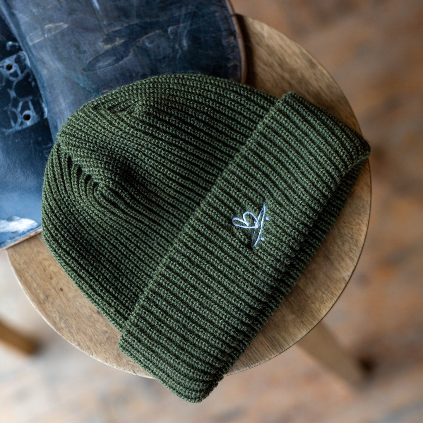 Birling - Embroidered Beart Toque - Green