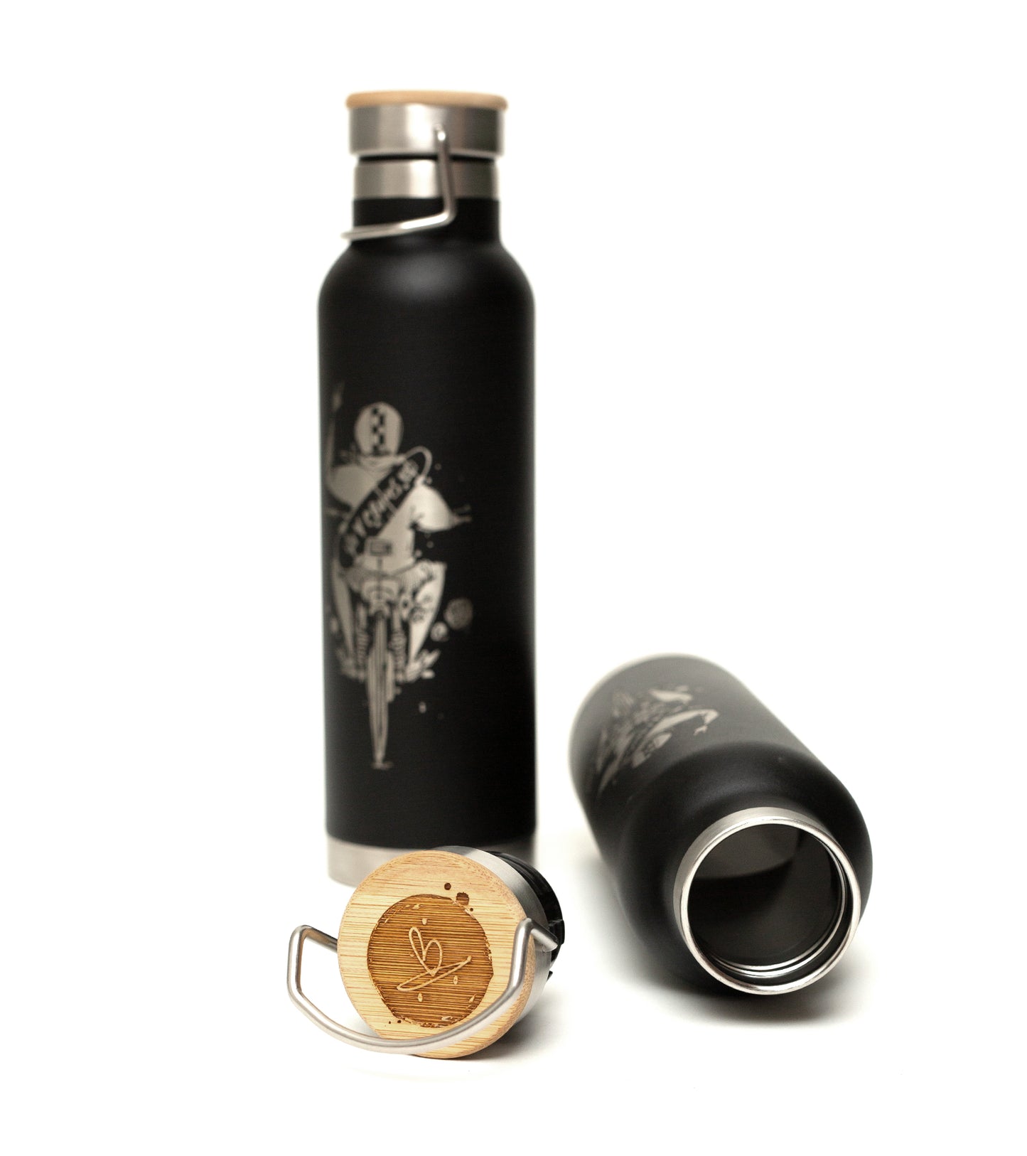 Charlie Bottle - Black / Engraved