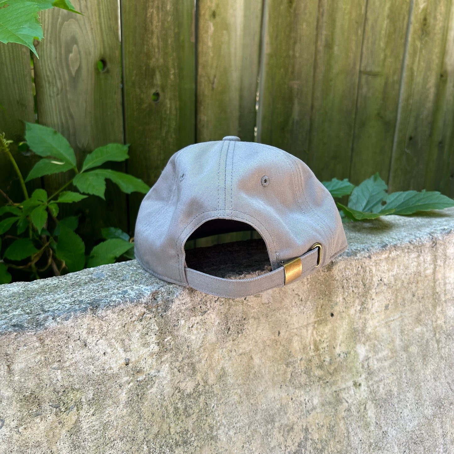 Beart - Six Panel Strapback - Light Grey
