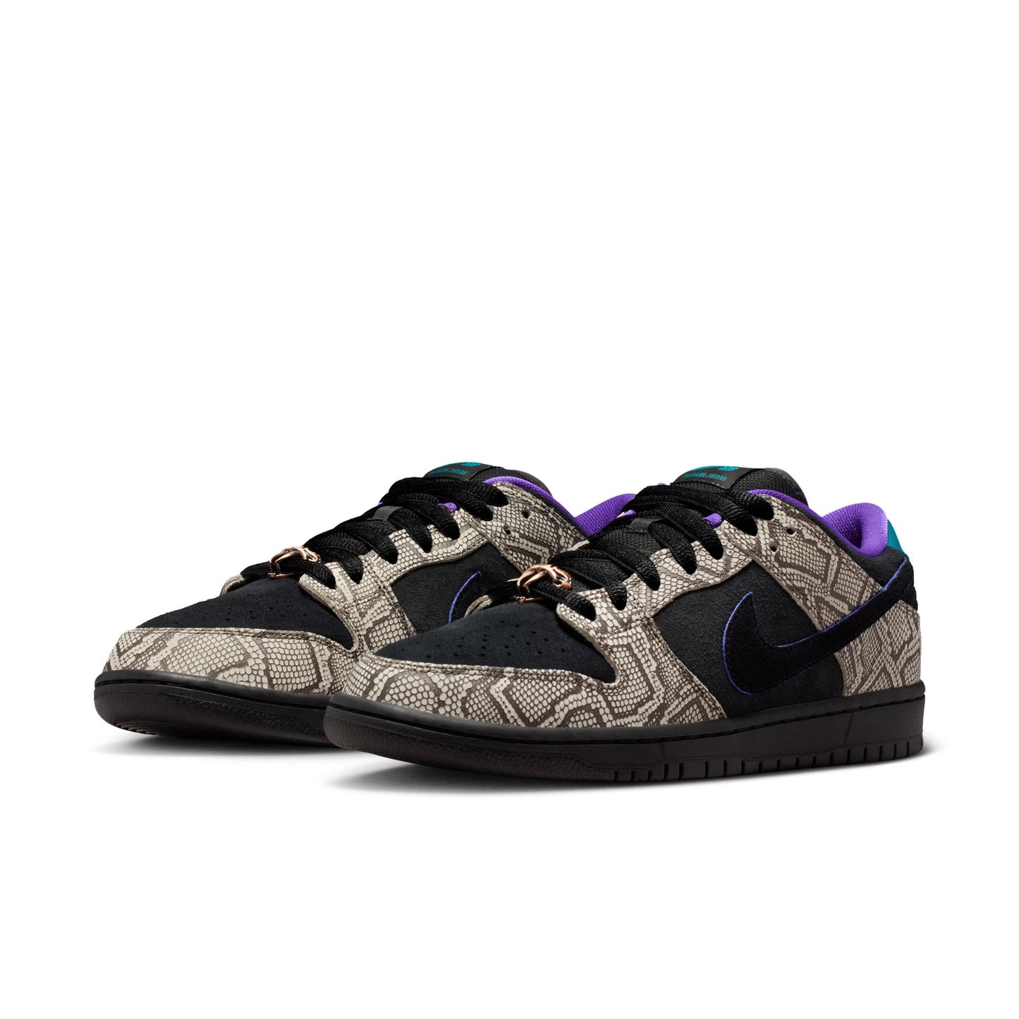 Nike SB - Dunk Low Pro - String Black / Spring Spruce