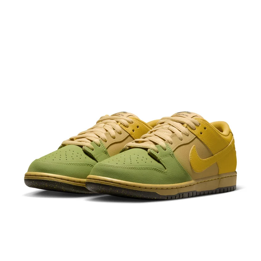 Nike SB - Dunk Low Pro - Safron Quartz / Pear