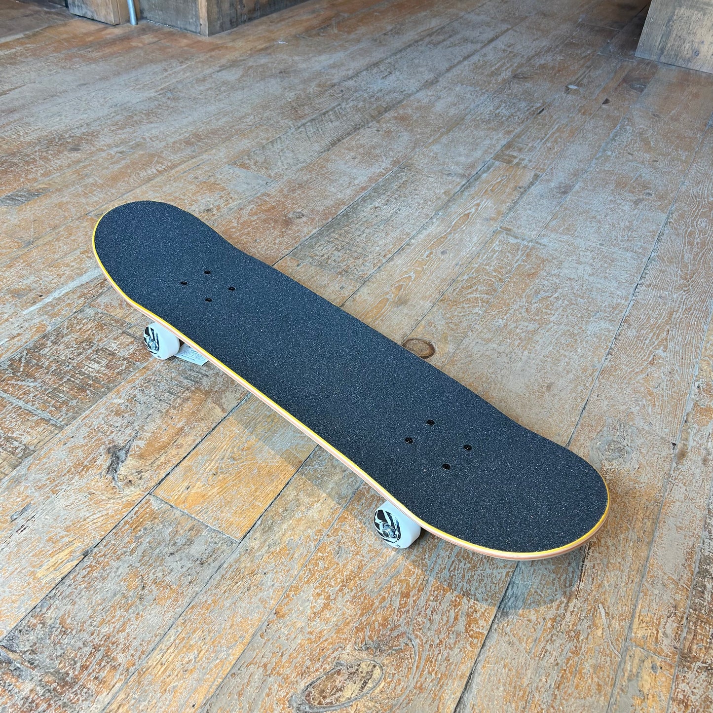 Starter Skateboard Complete - Foundation Whippersnappers - 7.75"