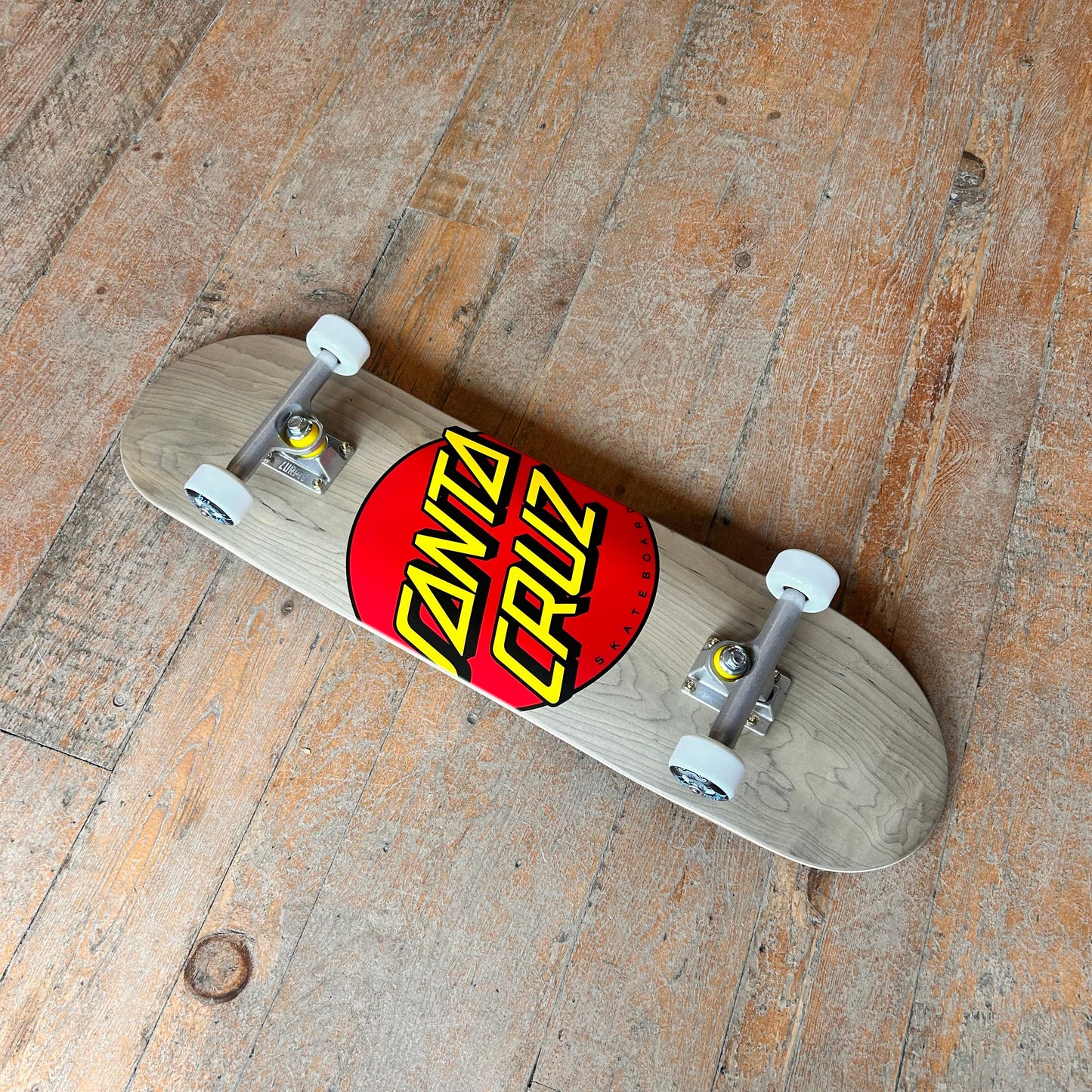 Next Step Complete - Santa Cruz Classic Dot - 8.375”