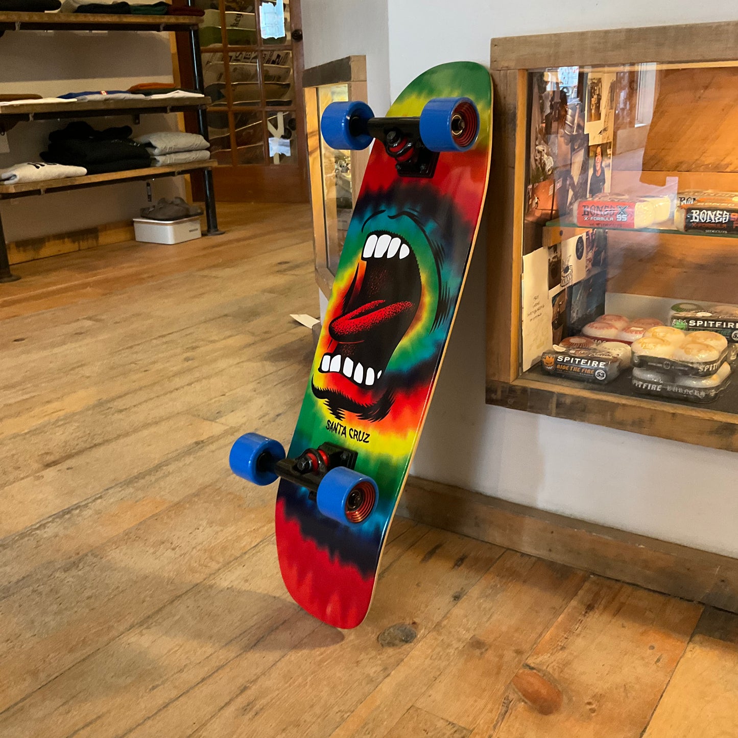 Cruiser Complete - Santa Cruz Screaming Mouth - 8.4"