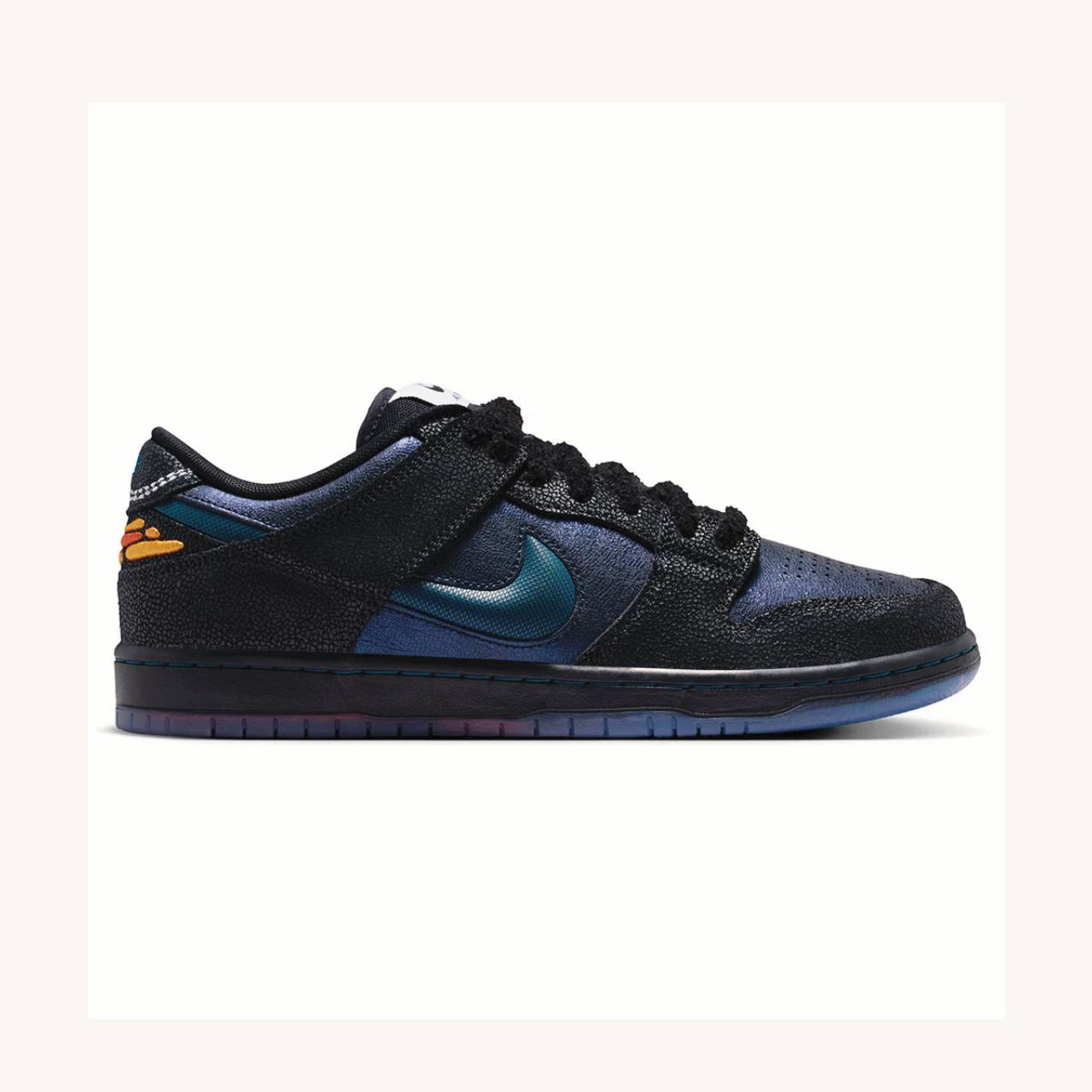 Nike SB - Dunk Low Pro - Black / Marina White / Campfire Orange
