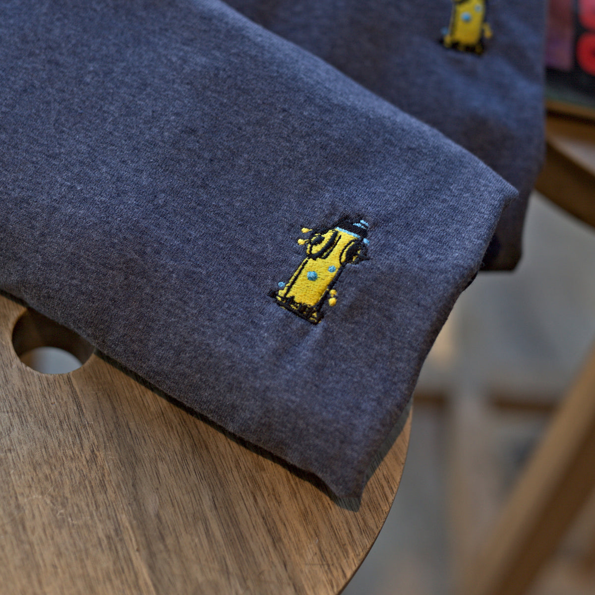 Hydrant Embroidery T Shirt - Heather Blue