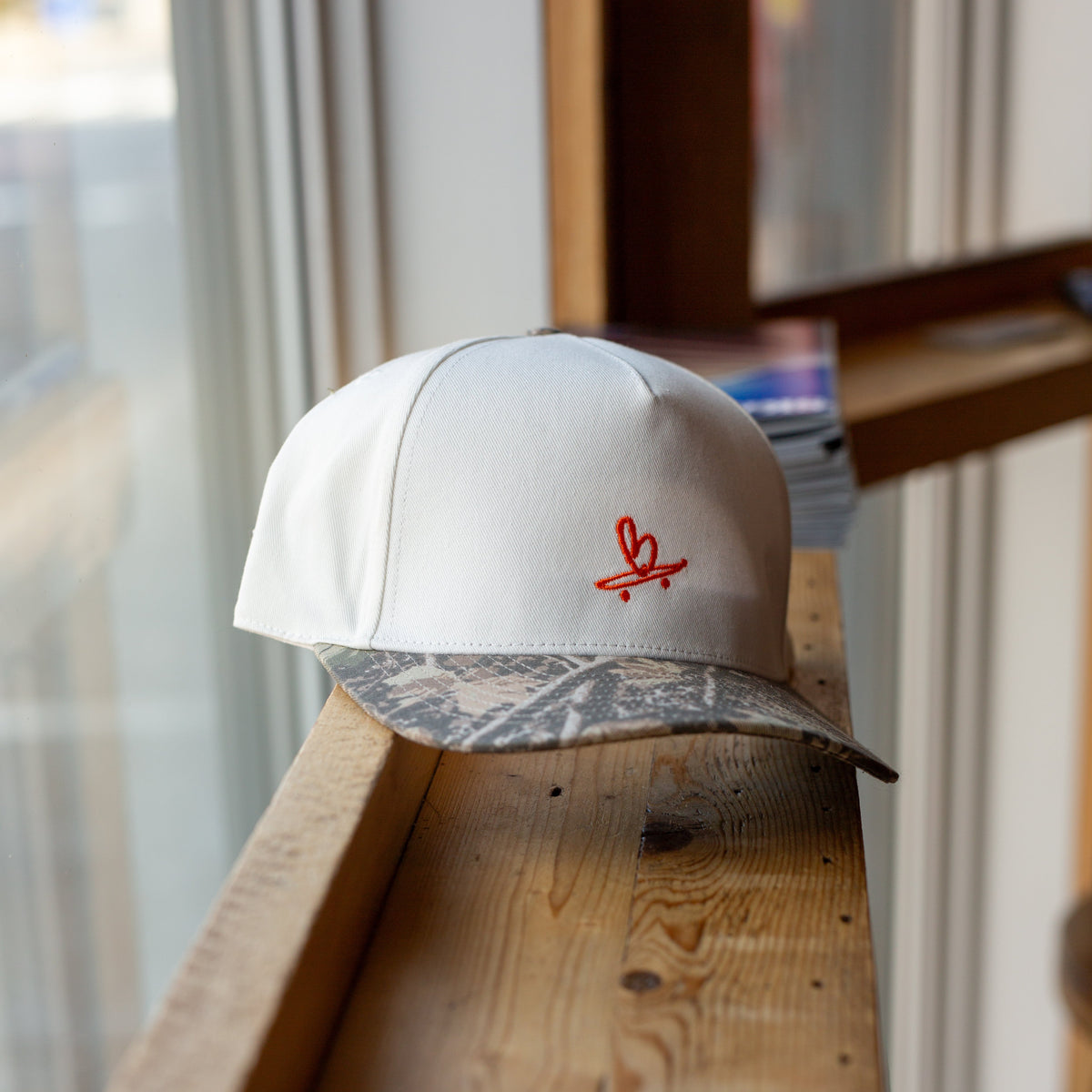 Beart - Six Panel Hat - Real Tree / White / Hunter Orange