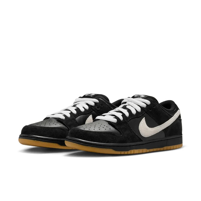 Nike SB - Dunk Low Pro - Black / White / Black