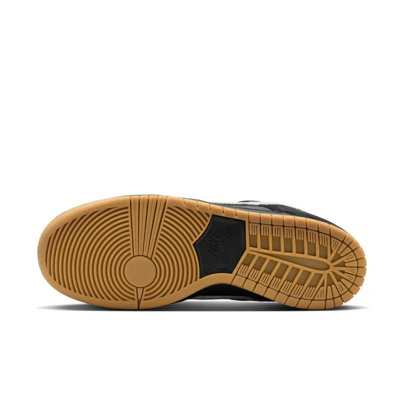 Nike SB - Dunk Low Pro - Black / White / Black