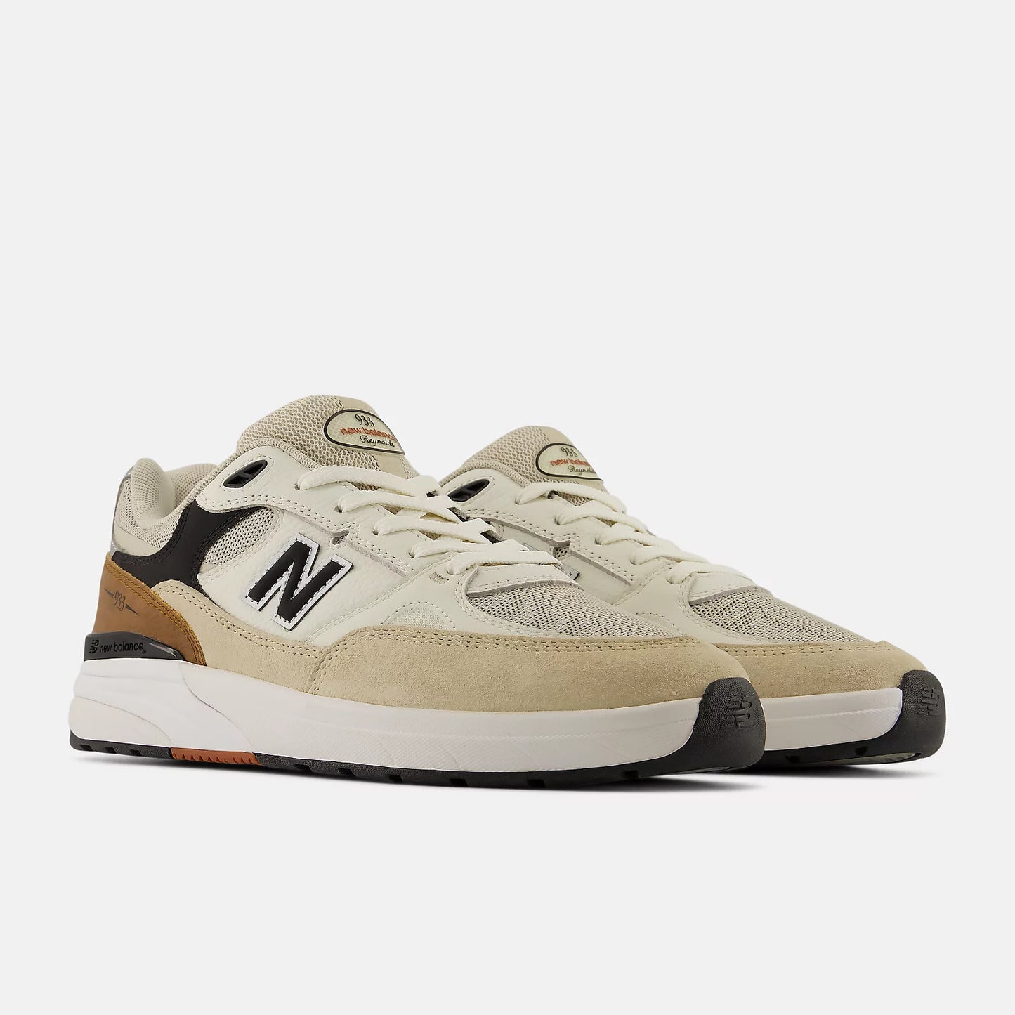NB Numeric - 933 Reynolds - Brown / White